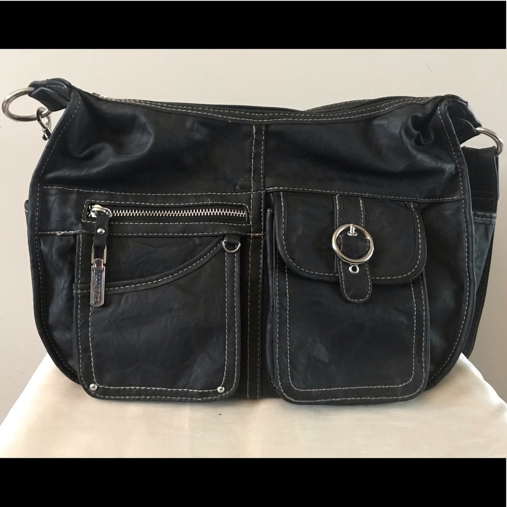 Rosetti riveting seams hobo bag